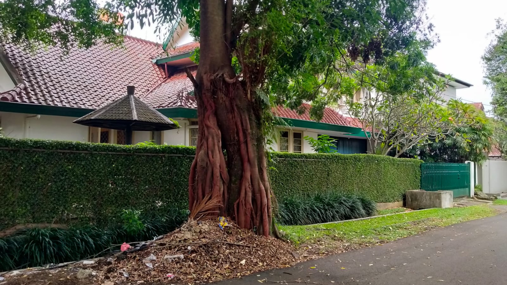 Rumah Mainroad Heritage di Sayap Dago, Bandung Kota