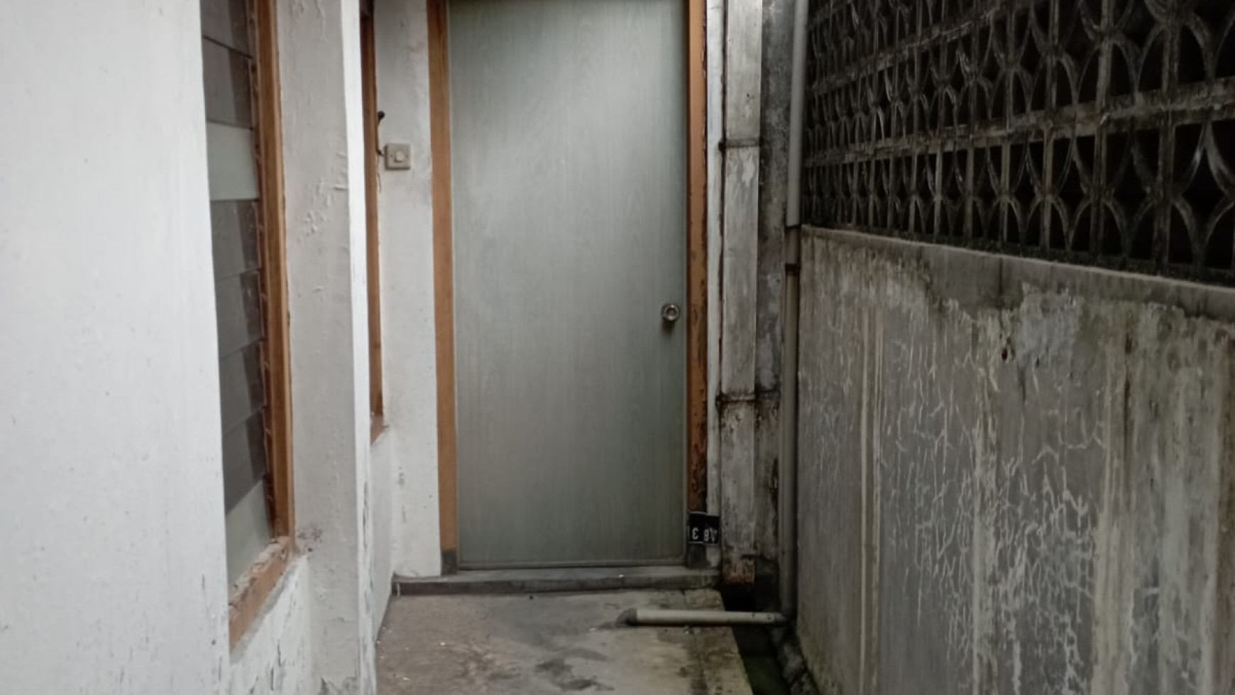 RUMAH DI TENGAH KOTA JOGJA DAERAH UMBULHARJO KODYA
