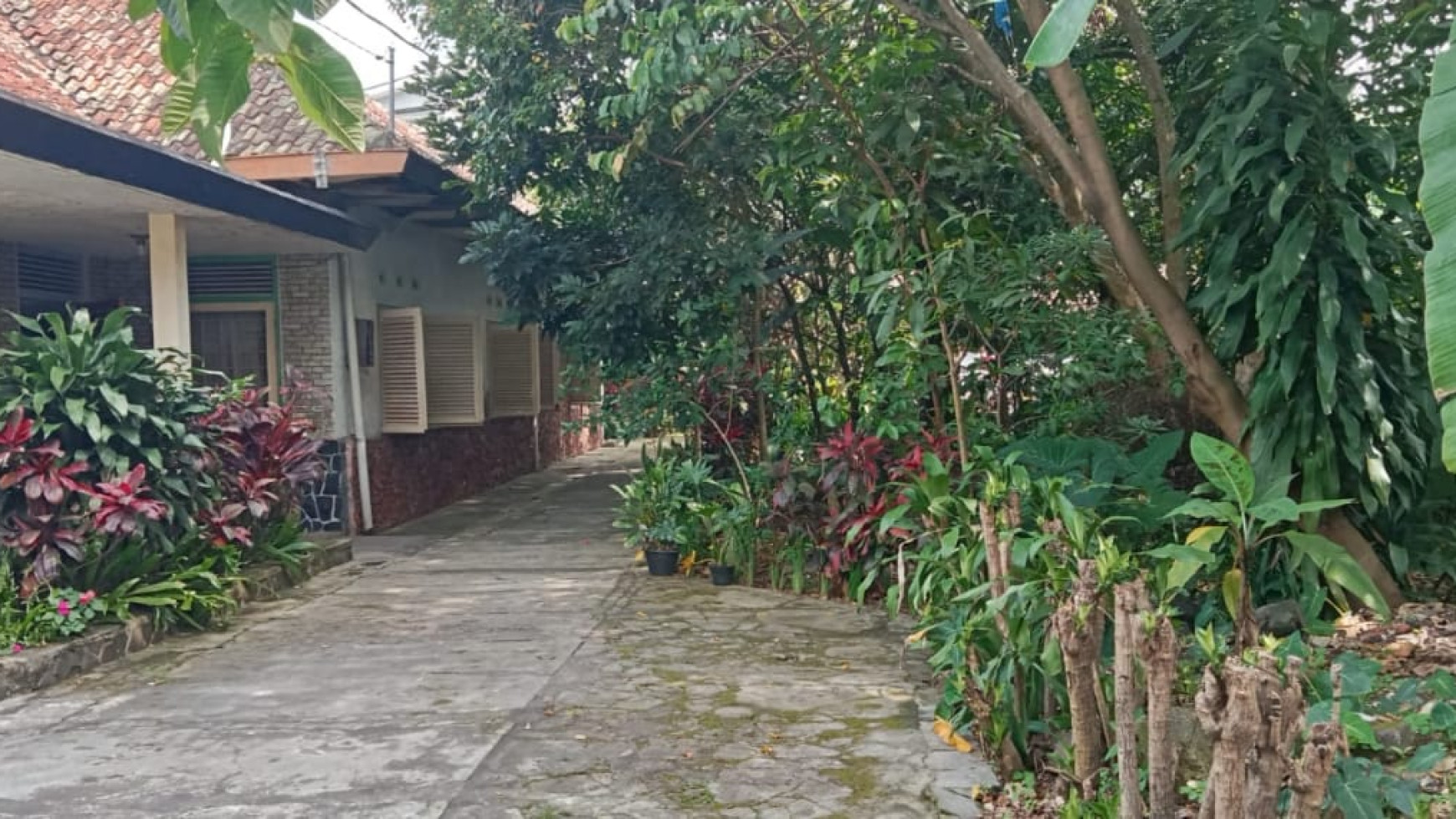 Rumah Kost Hitung Tanah di Sayap Dago, Bandung