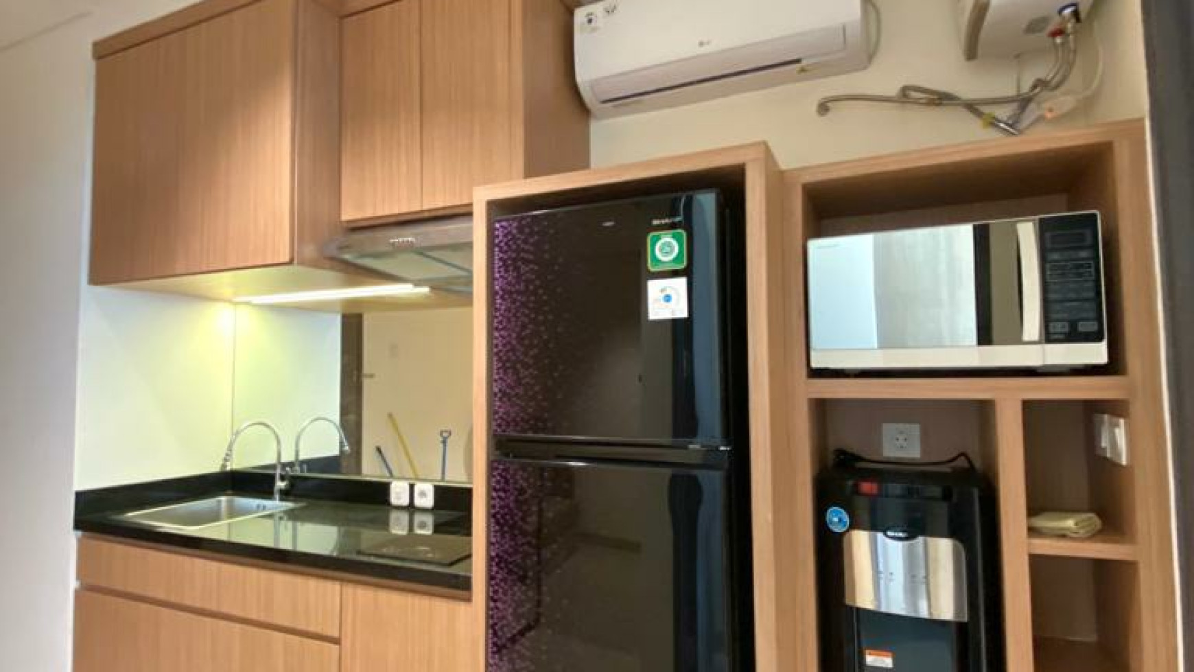 Dijual Apartemen PRAXIS Surabaya Pusat - 1 Bedroom Baru Full Furnished New + Elektronik lengkap Strategis dekat Tunjungan Plaza, Perkantoran Panglima Sudirman