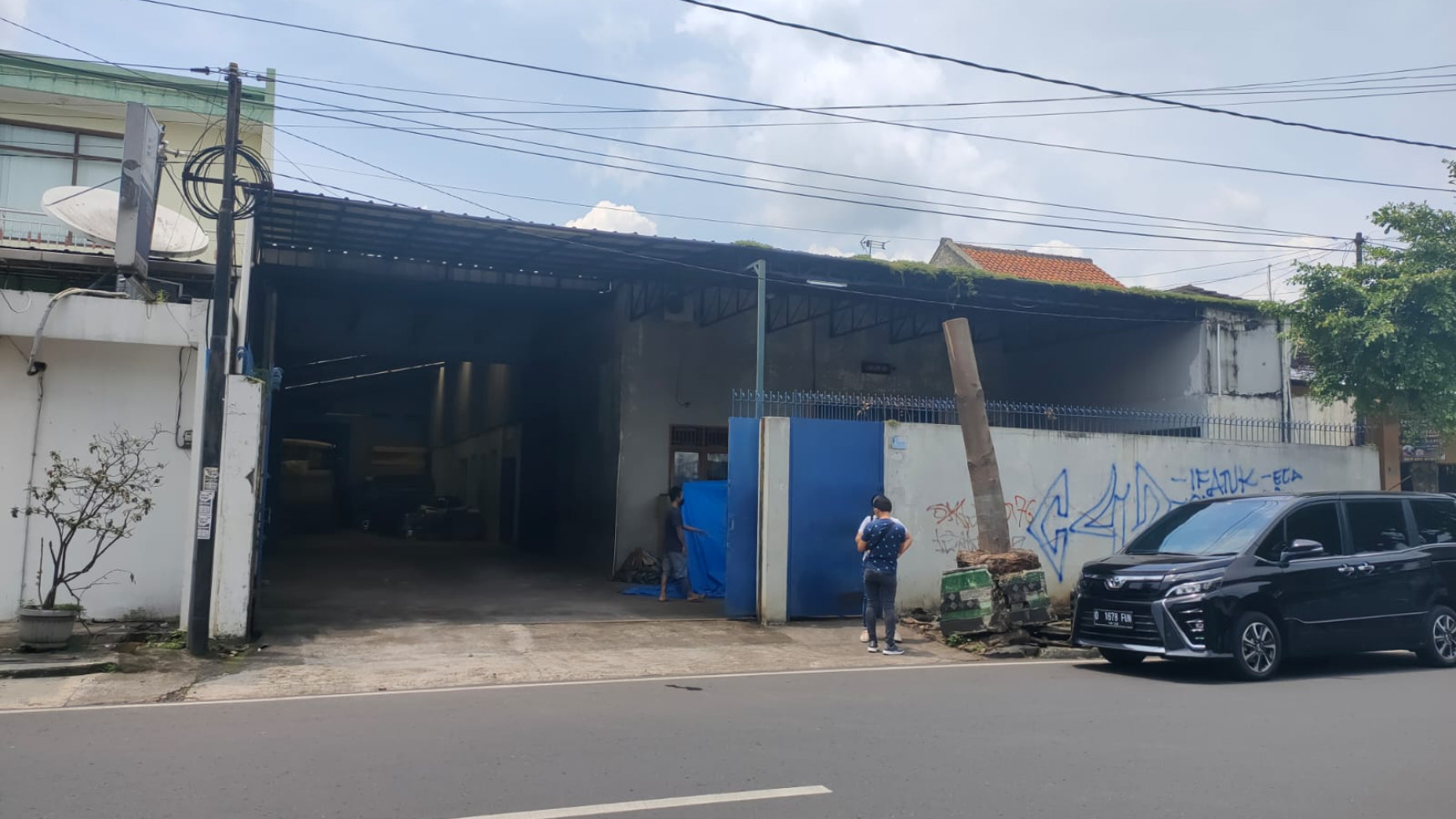 Gudang Strategis di Jl BKR Lingkungan Cimenyan, Banjar