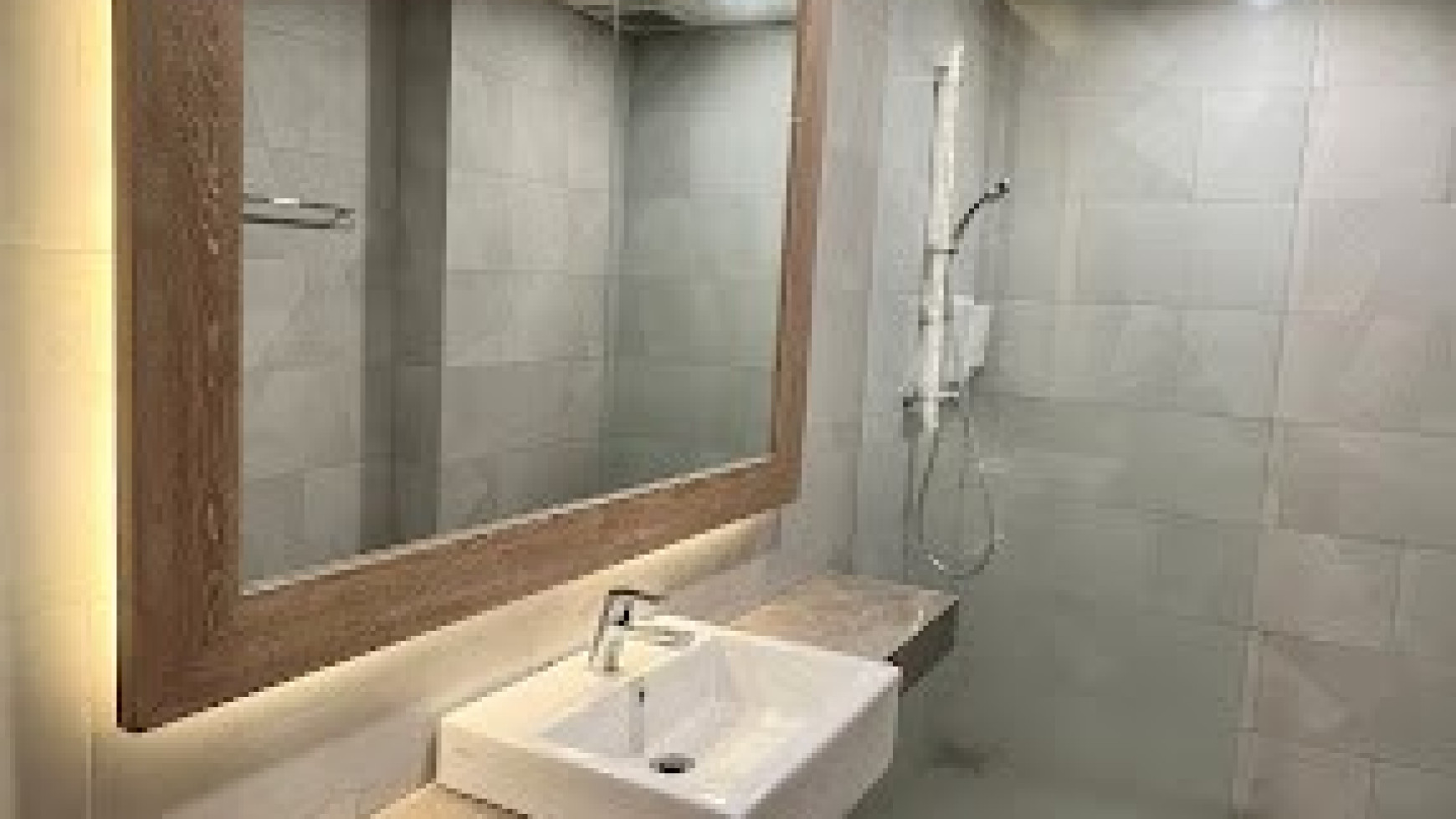 Forsale! Hotel Cantik 4 lantai di Gianyar, Bali