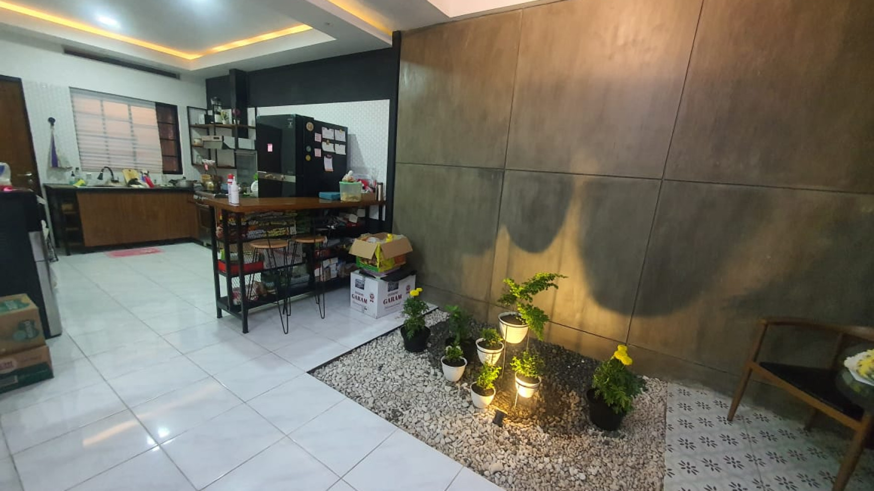 Rumah Bagus, Cantik, dan Nyaman dalam Cluster di Bintaro