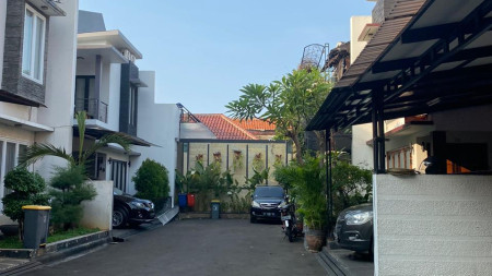 Dijual Rumah Mampang Residence