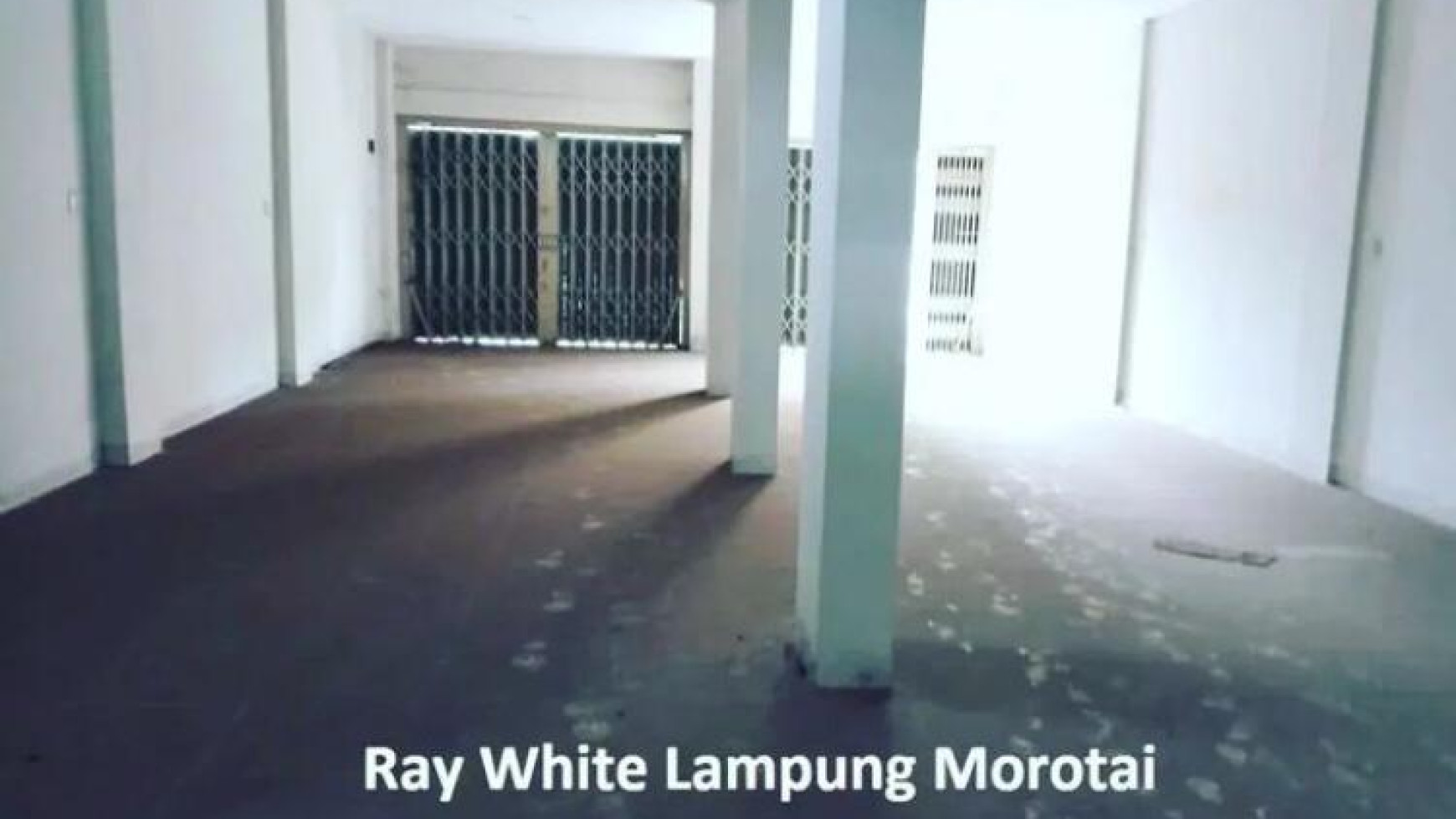 Ruko 2 pintu 3 lantai murah di Enggal Bandarlampung