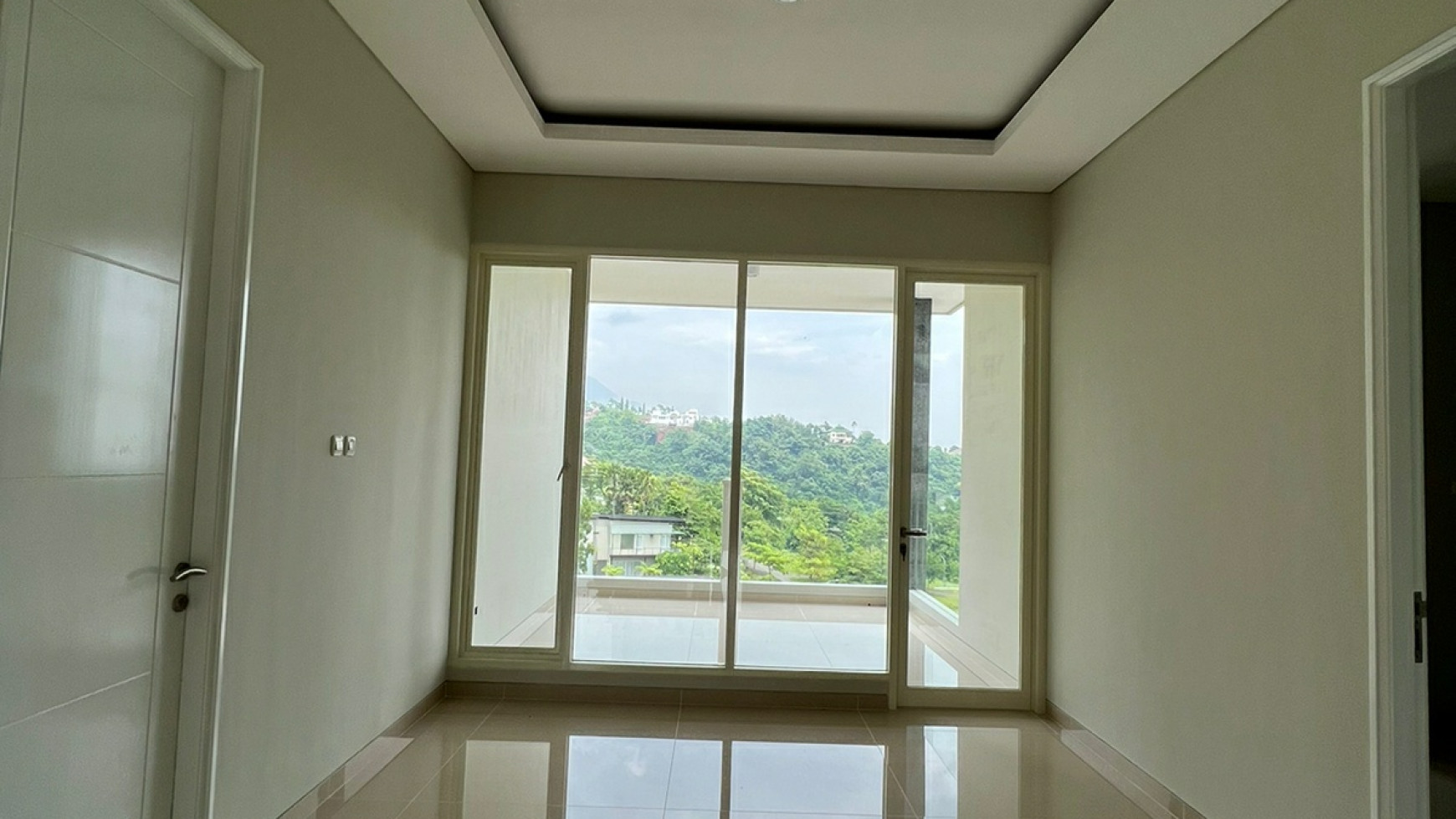 Dijual Rumah Taman Dayu Sagamore Hills - Baru Modern 2 Lantai + Ada Kolam Renang nya - Siap Huni