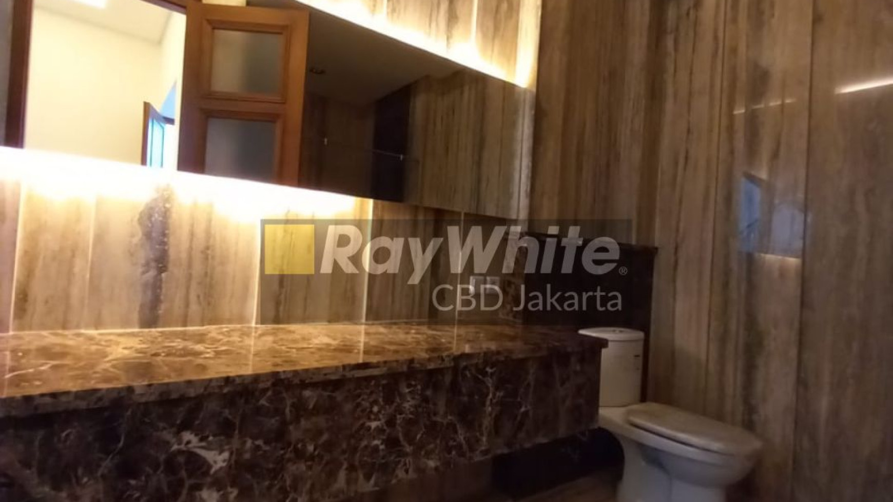 Rumah Lux Mewah Di Pondok Indah Siap Huni