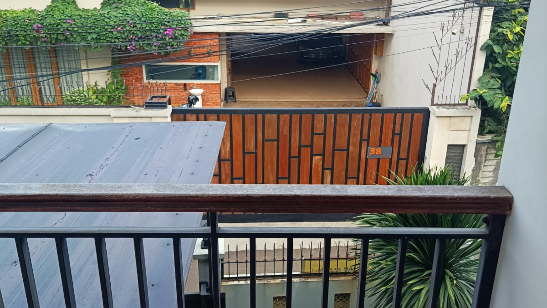 Rumah Terawat di Jl.MPR , Cipete, Cilandak , Jakarta Selatan 