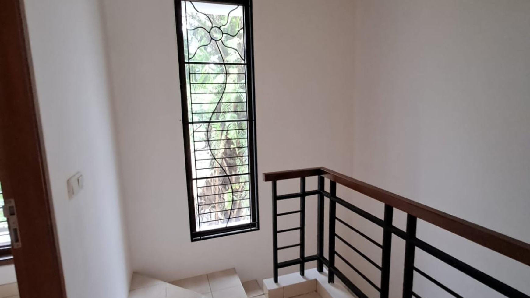 Rumah ahalaman belakang luas di The Green