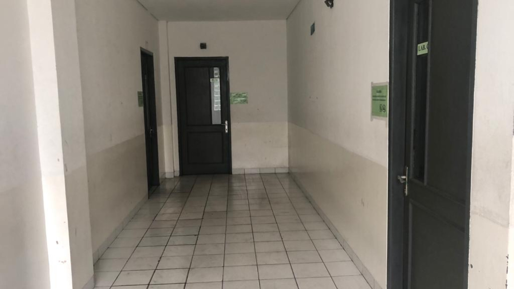 GEDUNG 4 LANTAI JL. SALEMBA TENGAH EX KAMPUS SIAP PAKAI UNTUK KOMERSIAL