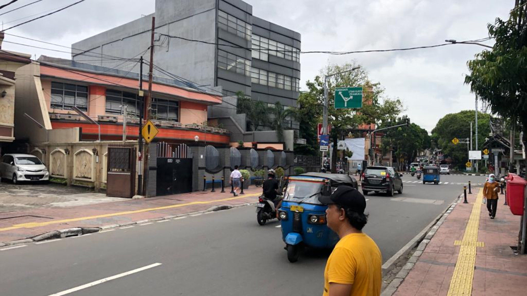 GEDUNG 4 LANTAI JL. SALEMBA TENGAH EX KAMPUS SIAP PAKAI UNTUK KOMERSIAL