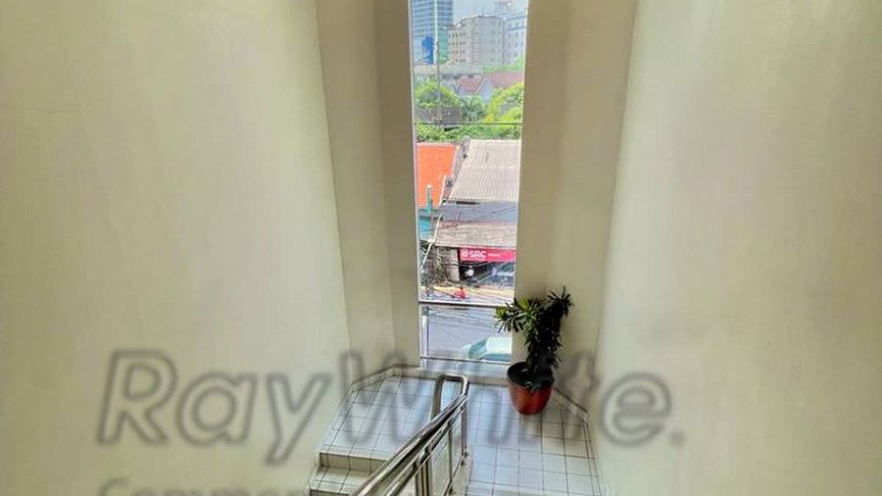 Gedung Kantor 4 Lantai Daerah Menteng Harga Menarik Jarang Ada