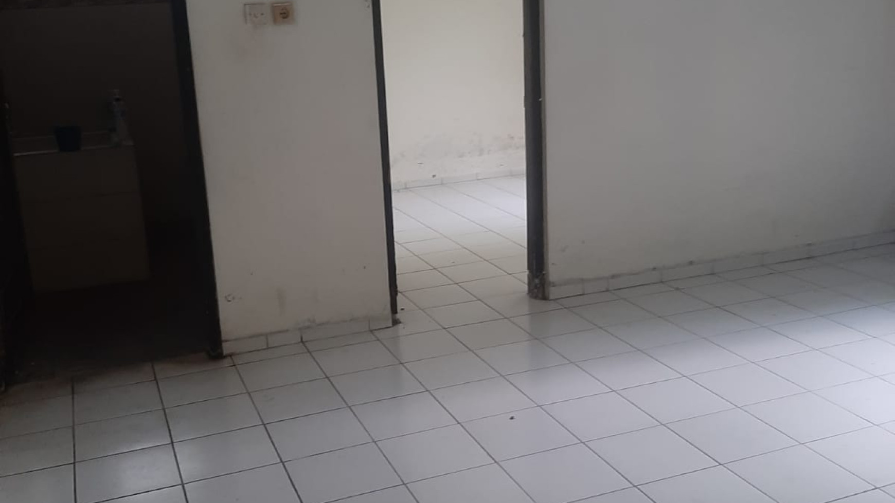 RUMAH 4 KAMAR DI TENGAH KOTA JOGJA MANTRIJERON