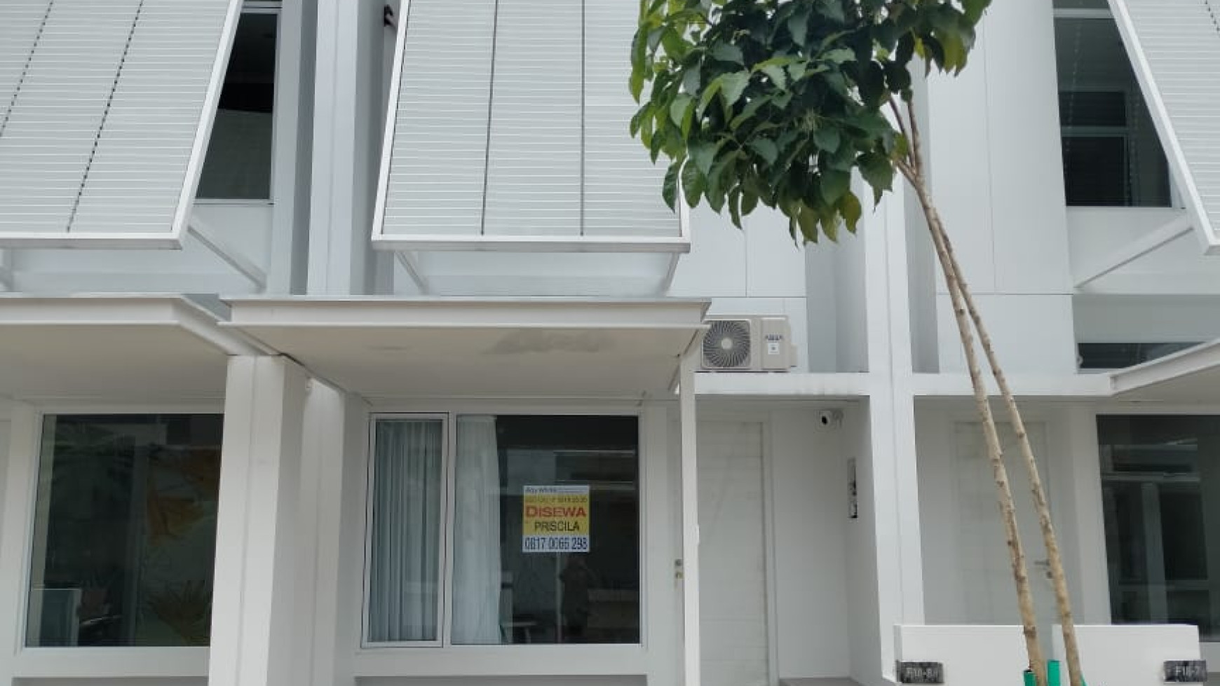 Tinggal bawa koper, rumah Full furnished brand new di BSD City