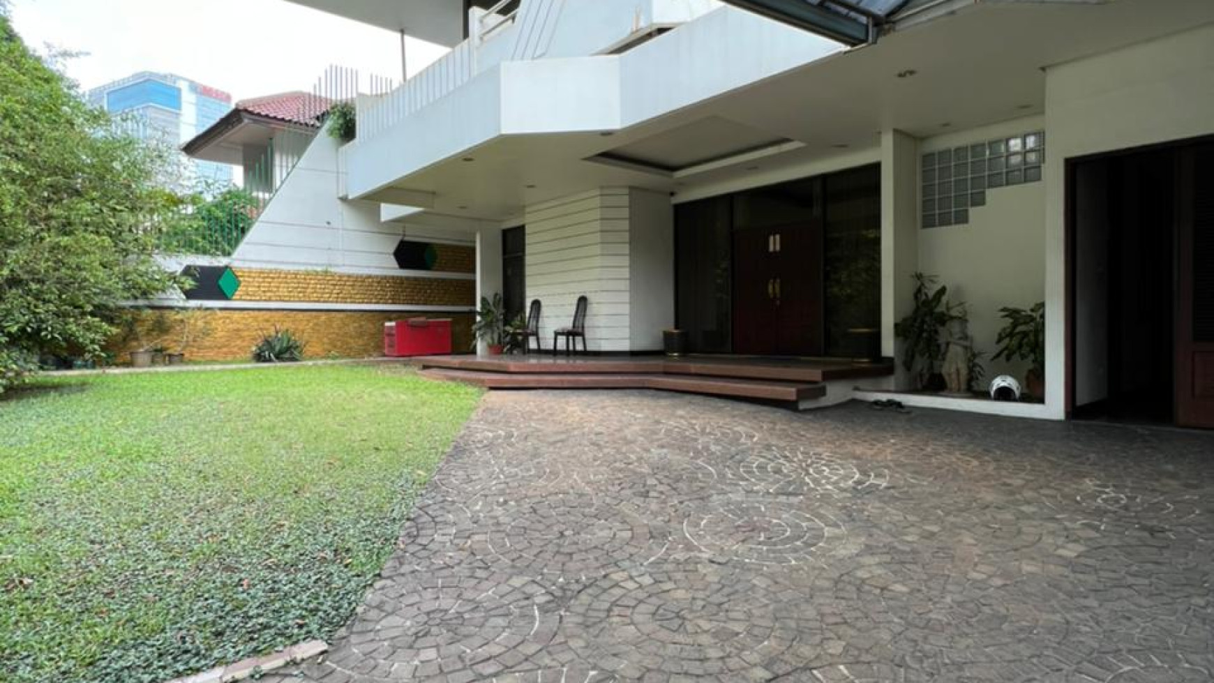 Dijual Cepat  Rumah Mewah  Di Pondok Pinang, Jakarta Selatan.