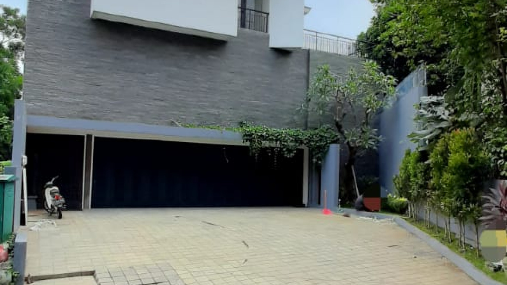 Exclusive New house  At exclusive area Terrace Golf