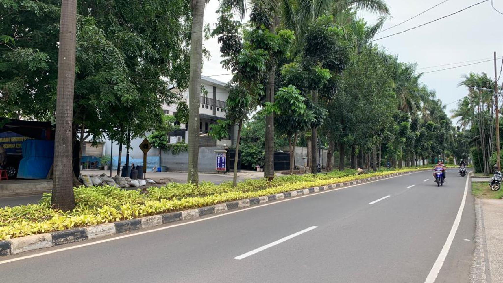 Rumah Bagus, Lingkungan Aman dan Nyaman di Bintaro Jakarta Selatan