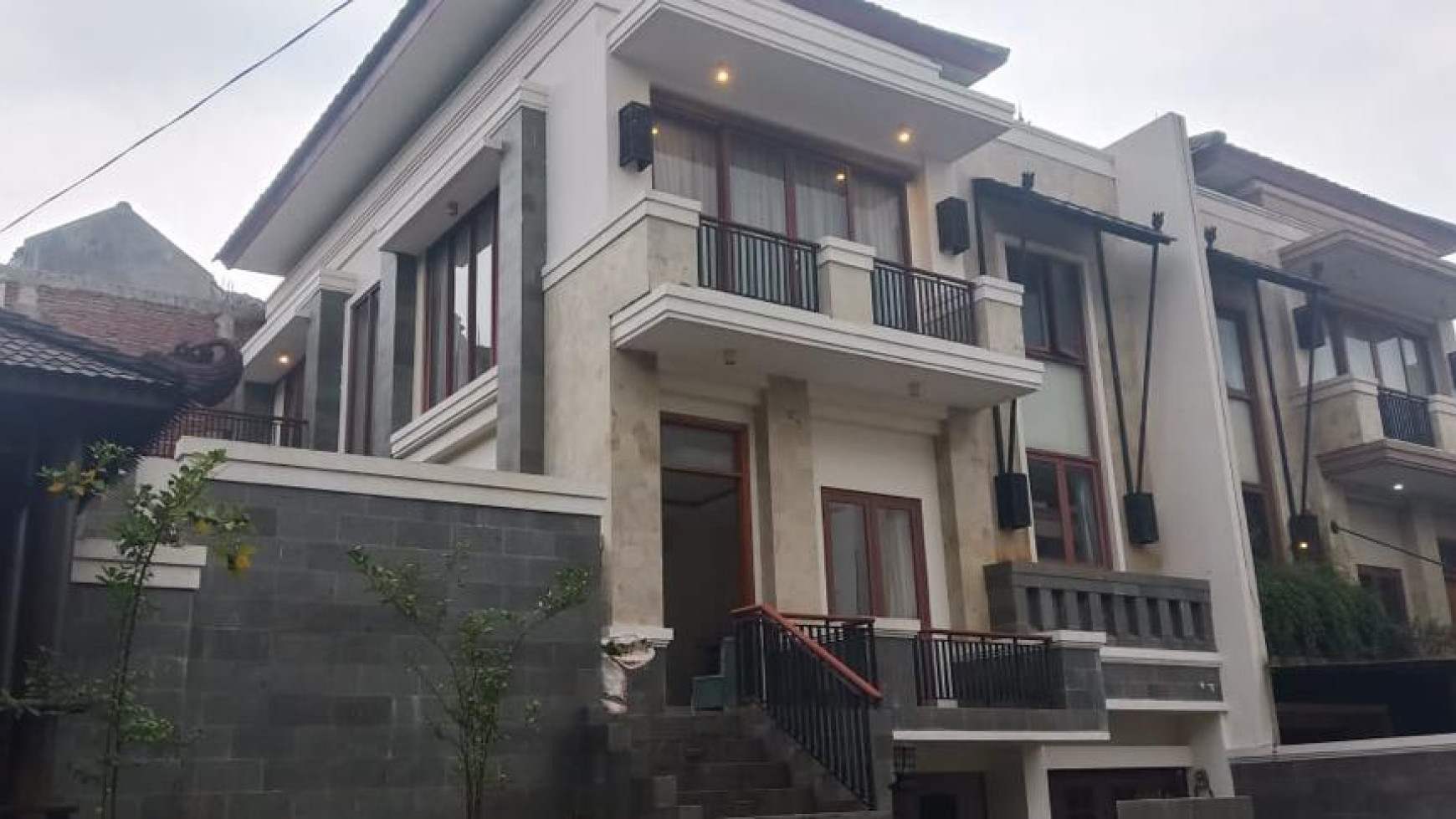 Rumah siap huni , rumah brand new di jakarta