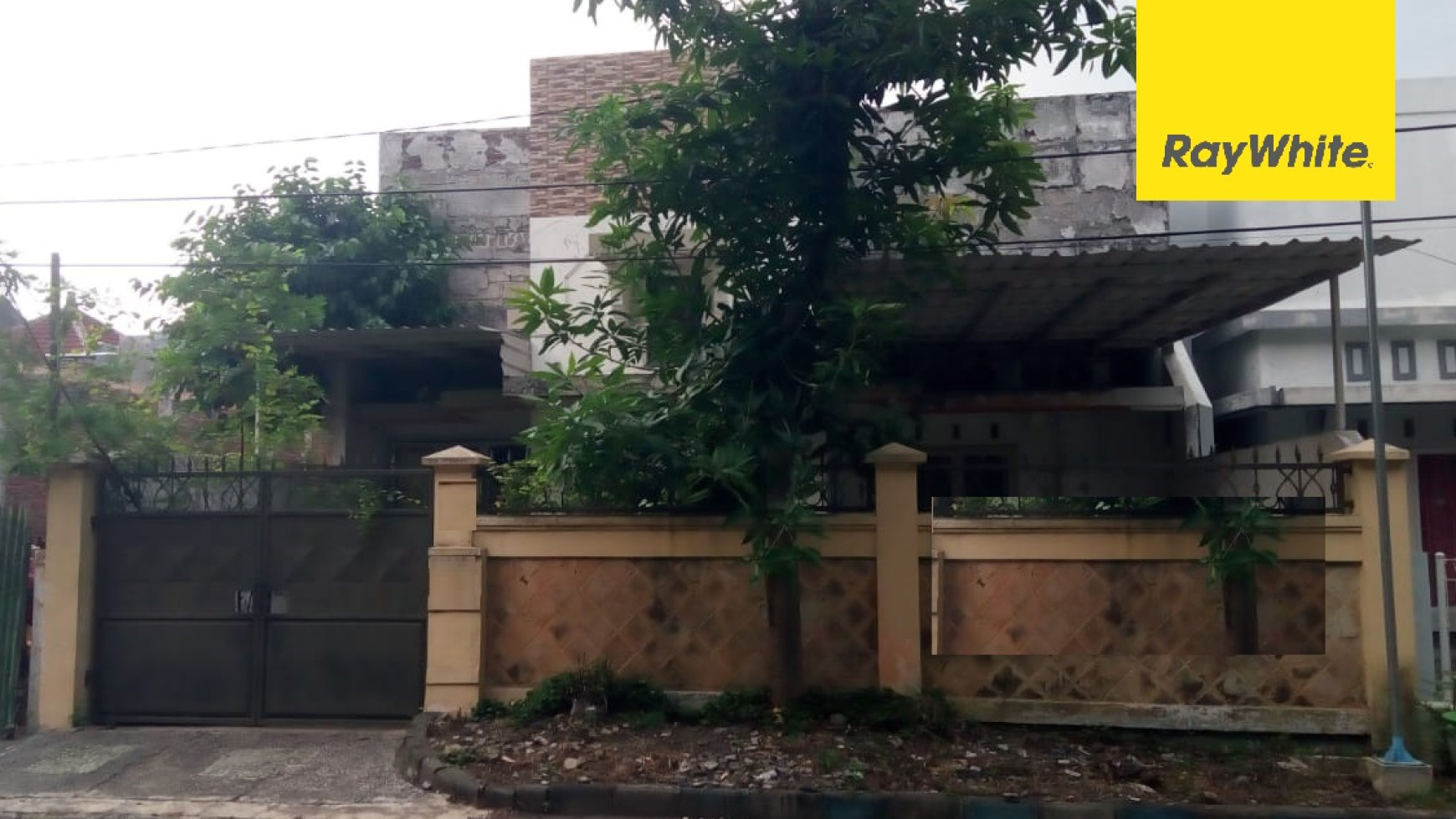 Rumah SHM di Pantai Mentari Kenjeran Surabaya