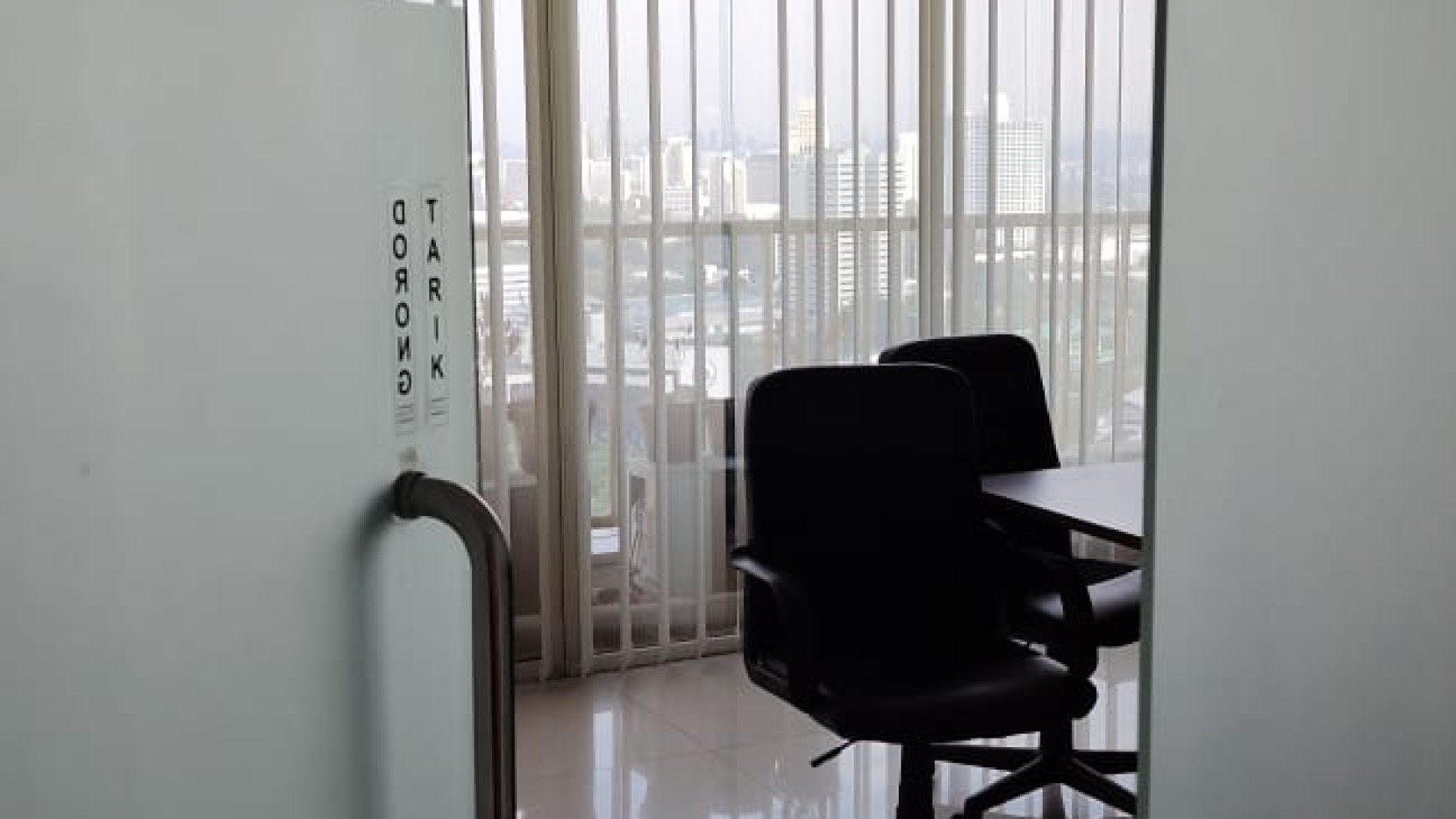 Office Space di Jakarta Barat 