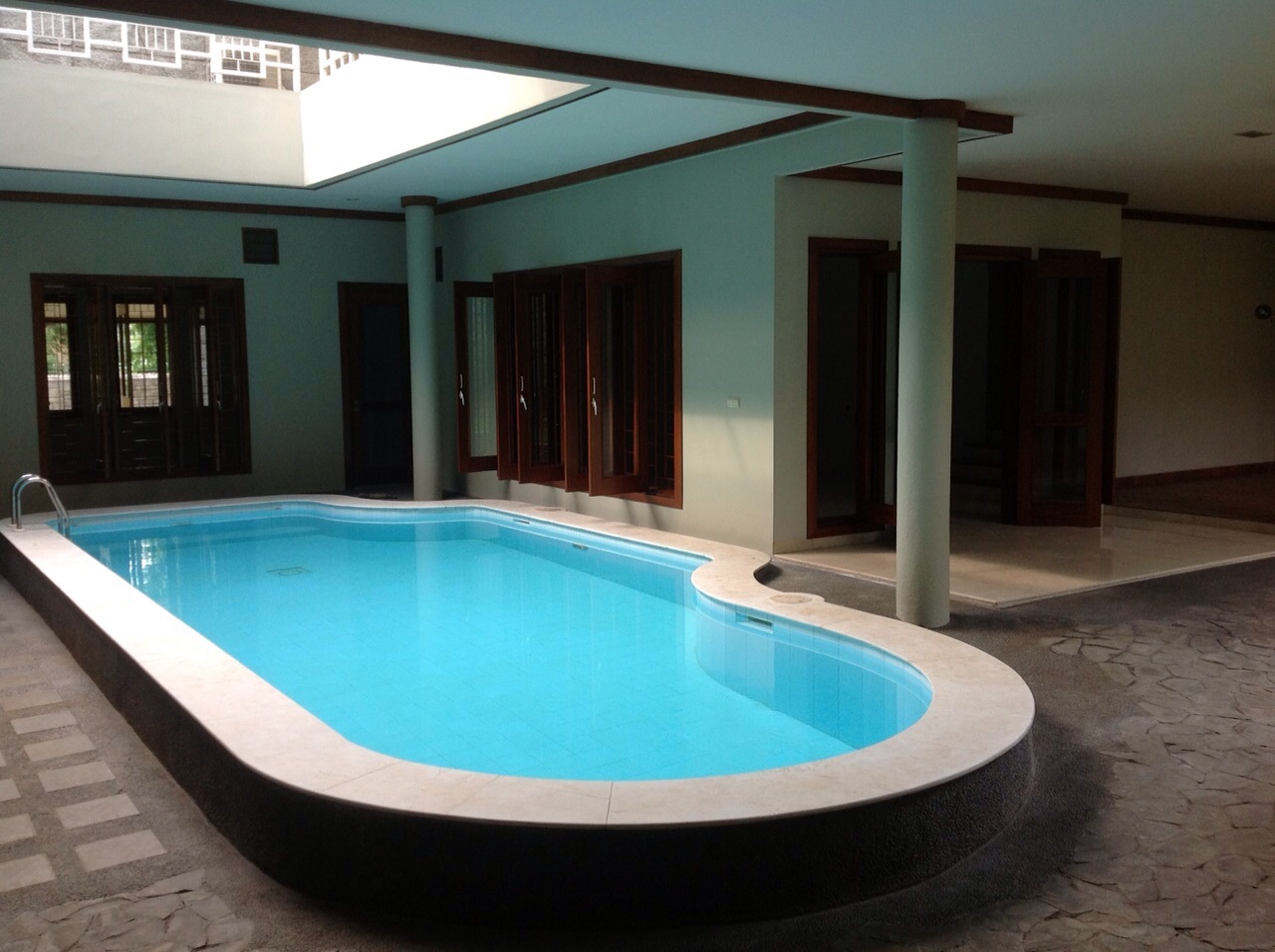 Dijual Rumah Permata Hijau 2 LT/LB 600/500 Swimming Pool Tenang