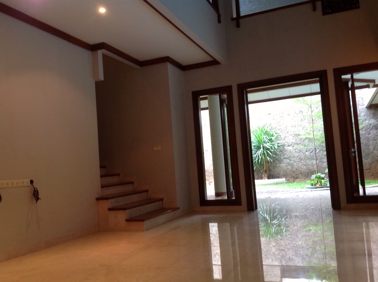 Dijual Rumah Permata Hijau 2 LT/LB 600/500 Swimming Pool Tenang