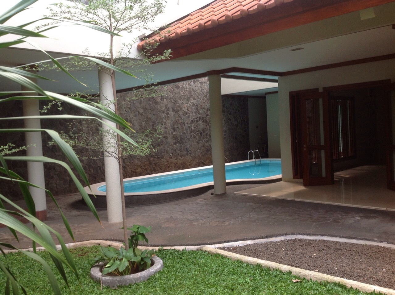 Dijual Rumah Permata Hijau 2 LT/LB 600/500 Swimming Pool Tenang