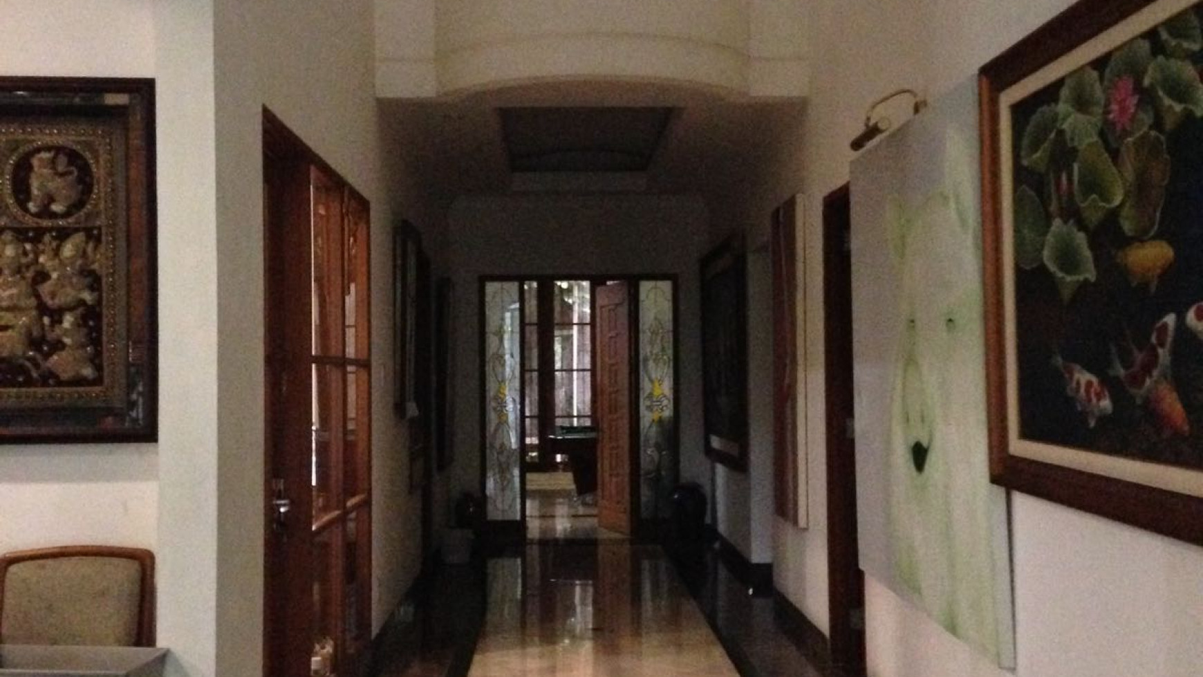 RUMAH DISEWAKAN-MENTENG