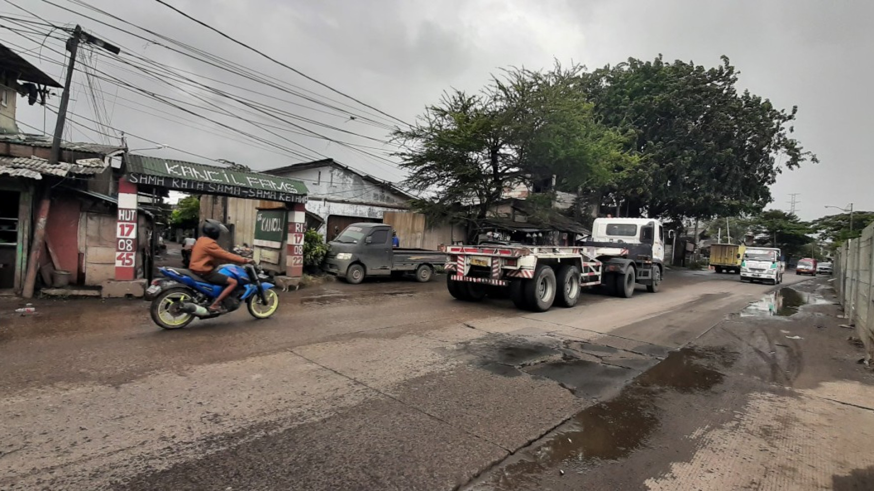 Gudang Raya Marunda Makmur, Marunda Cilincing Luas 330m2