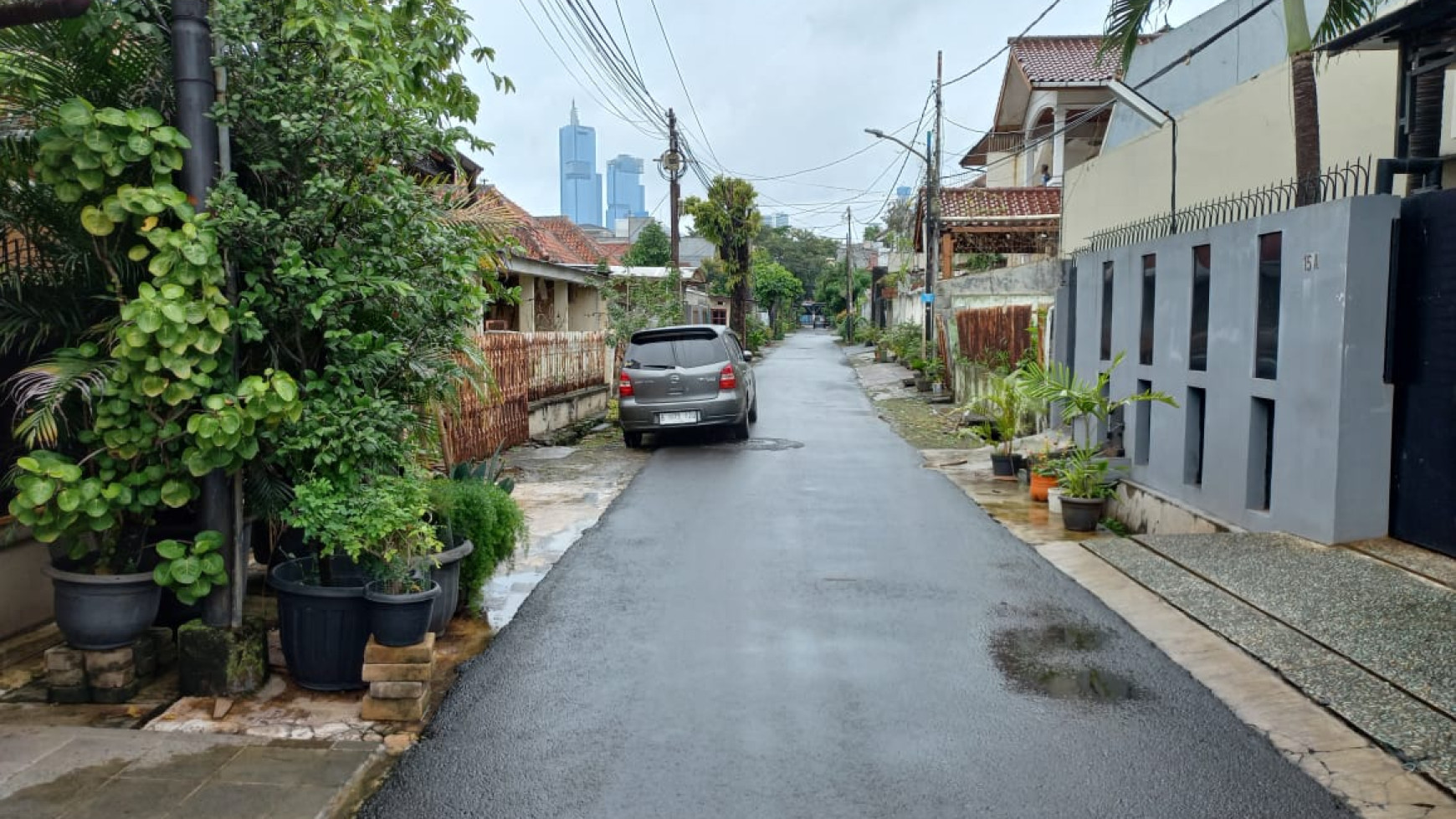 RUMAH DIJUAL JALAN LAWU JAKARTA SELATAN