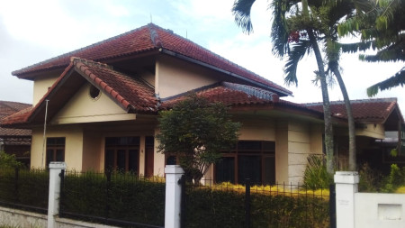 Rumah di Jl. Sarikaso Lokasi startegis 