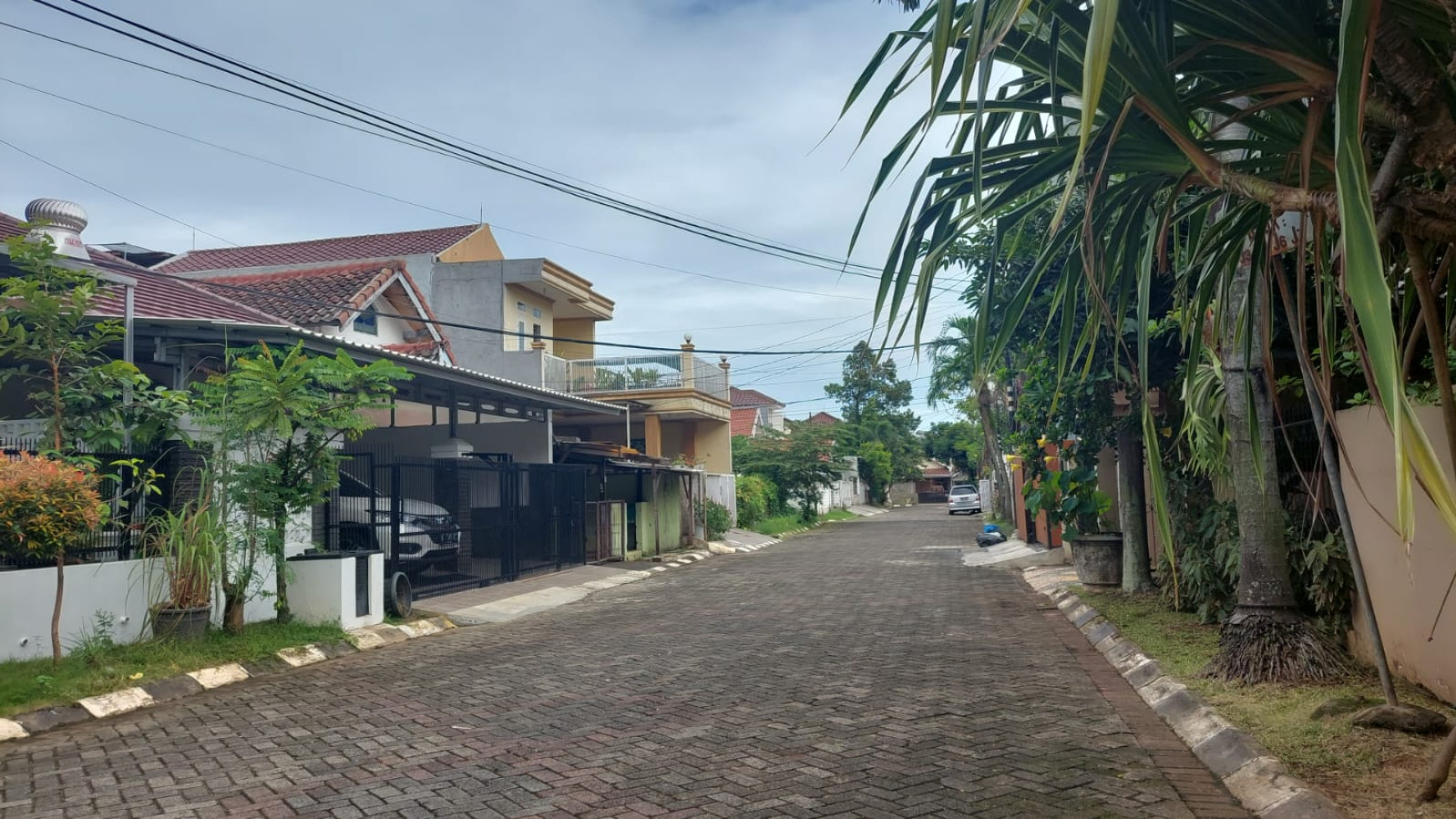 Rumah Hitung Tanah dan Lokasi Strategis dekat Bintaro Jaya @Villa Bintaro Regency