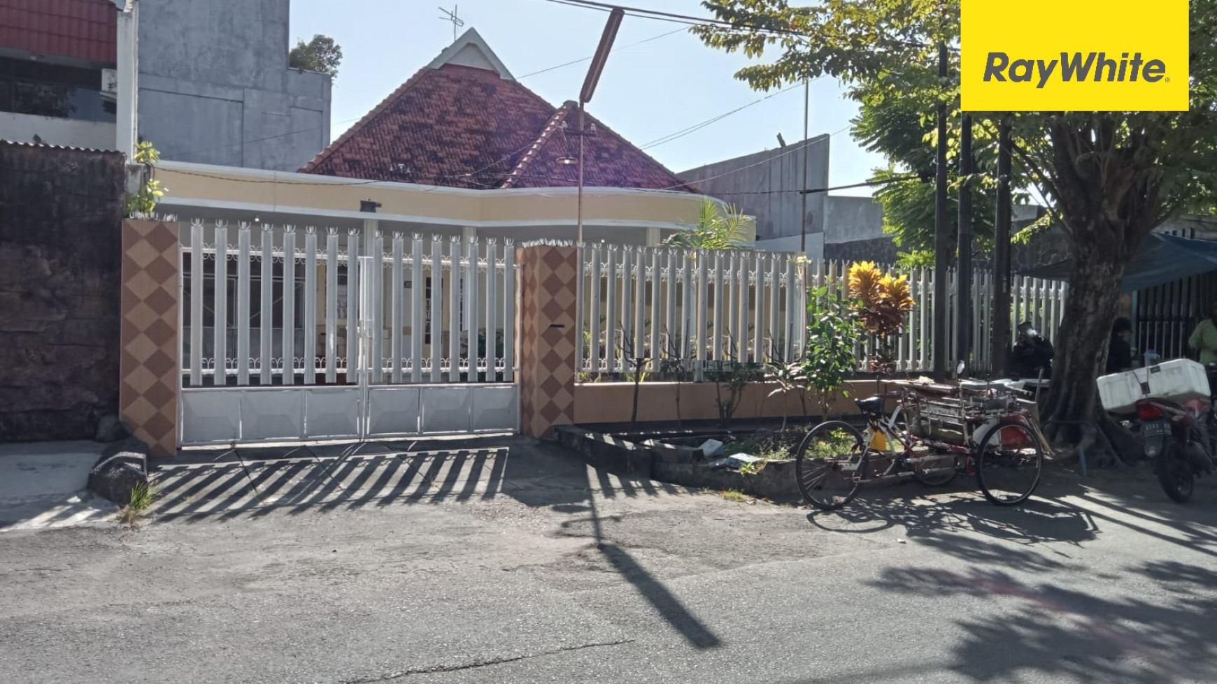 Rumah di Pusat Kota Surabaya Jalan Teuku Umar