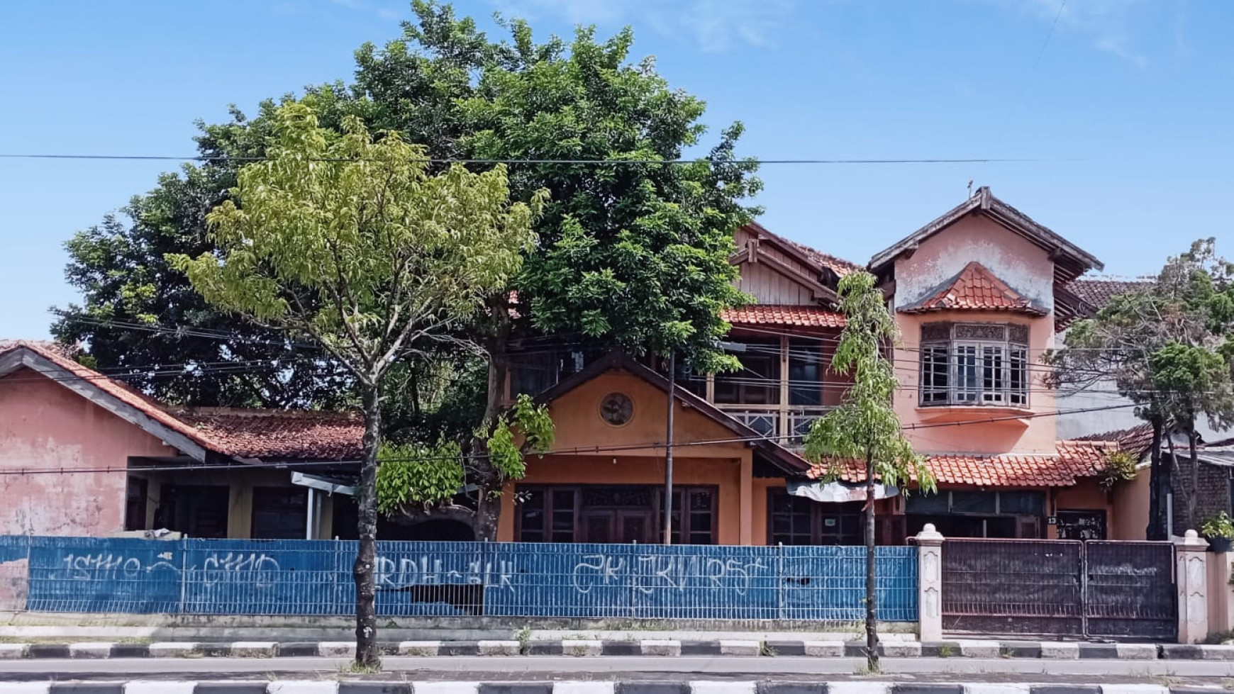 RUMAH KOS & RUMAH INDUK DI MAGUWOHARJO SIAP HUNI