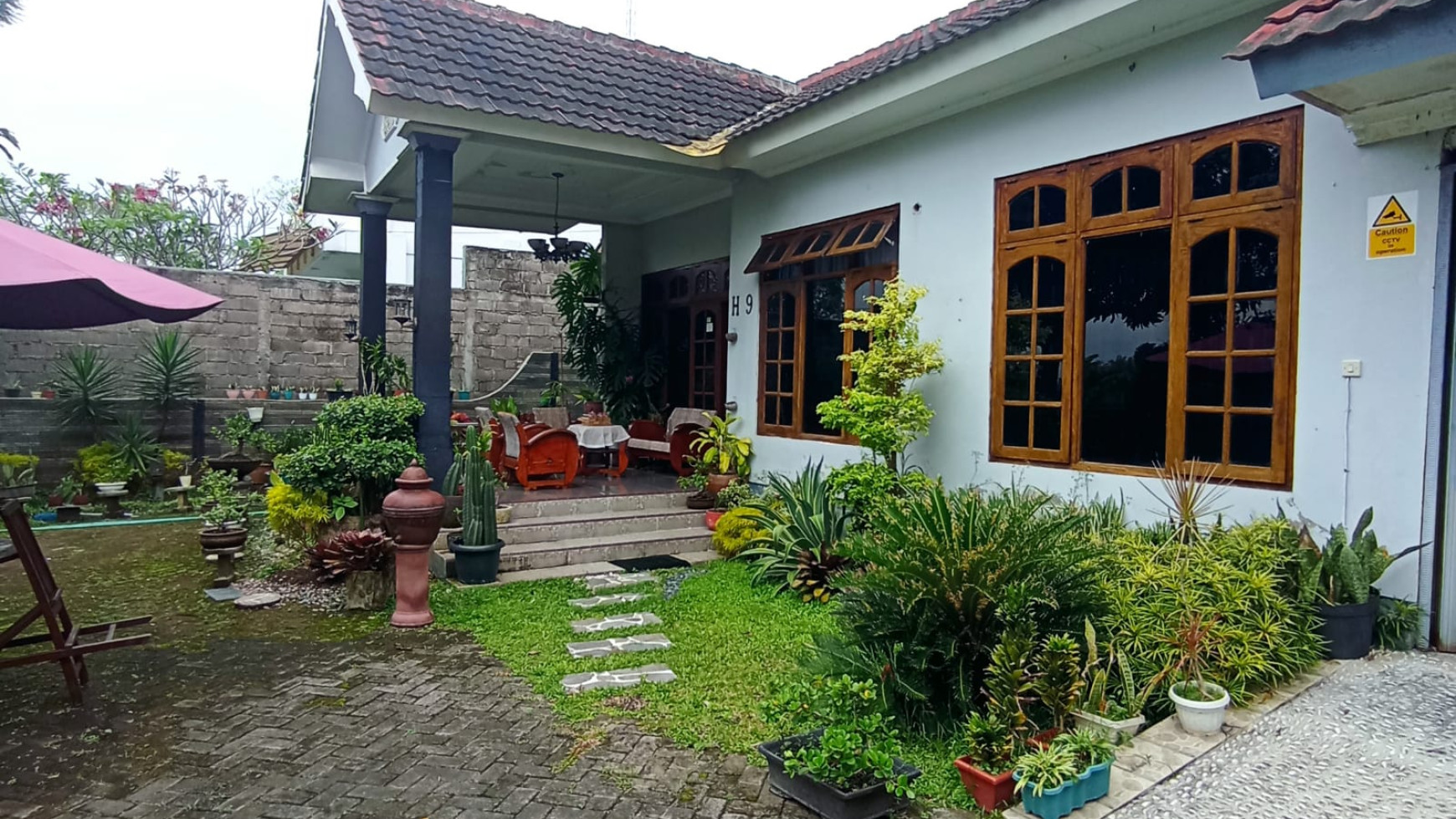 RUMAH 5 KAMAR DI DAERAH CONDONG CATUR