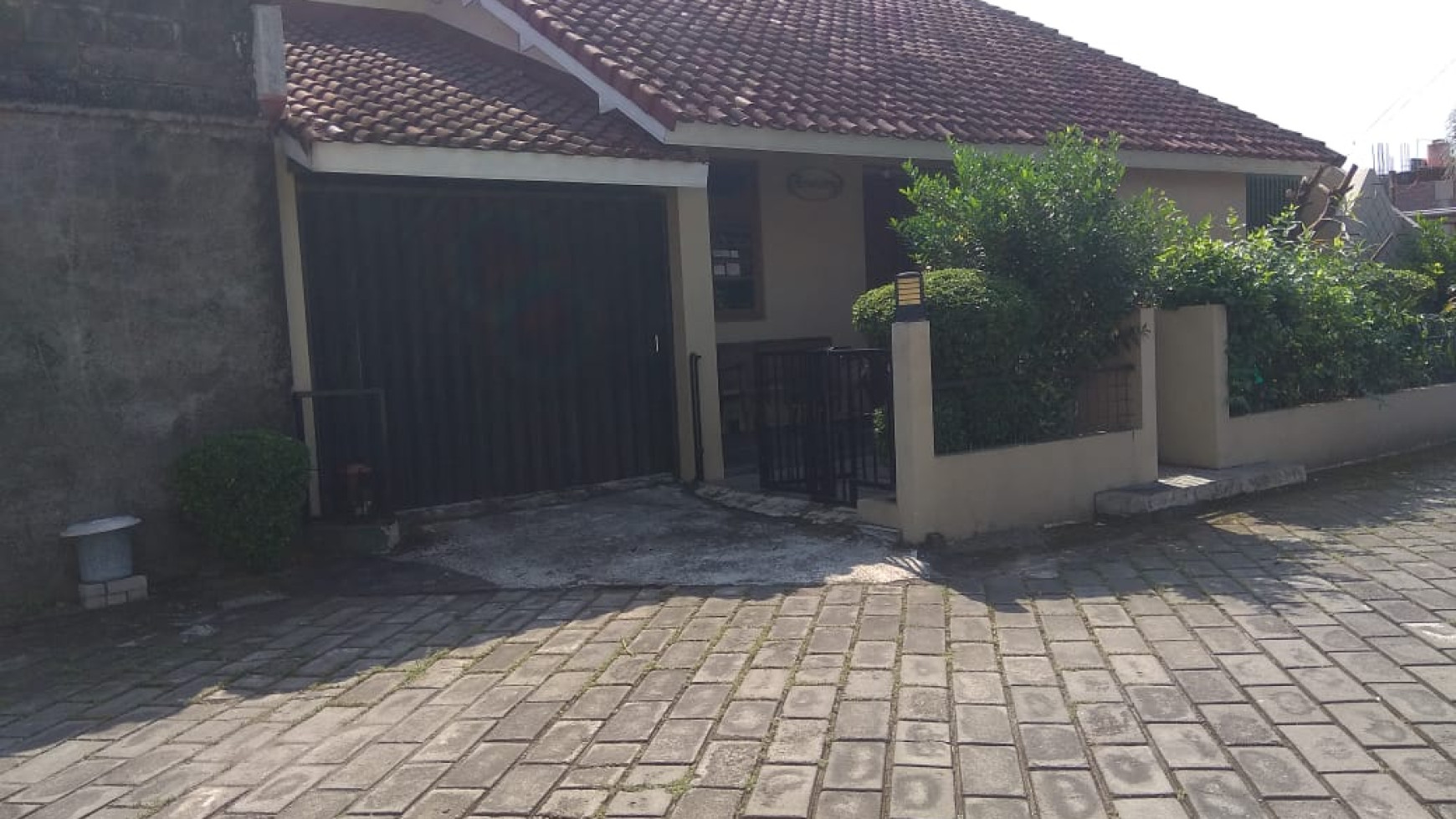RUMAH 3 KT, DALAM PERUMAHAN, DEKAT JL MAGELANG KM 5,5