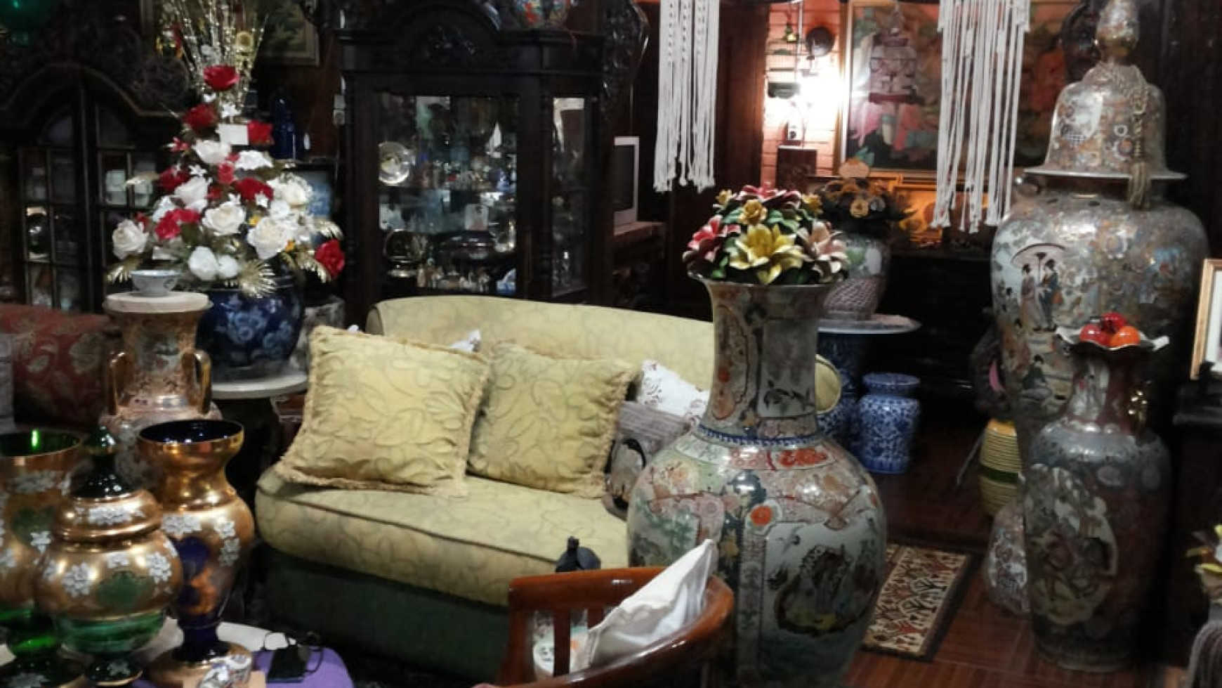 RUMAH MEWAH FULL FURNISH DI PERUM HARMONI, PONDOK PERMATA