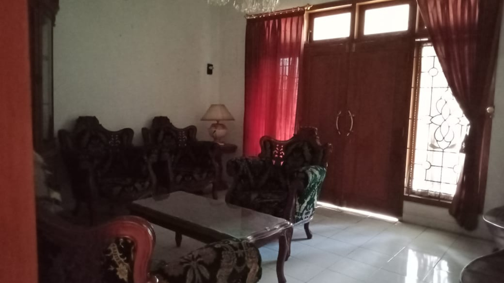 RUMAH TINGGAL COCOK UNTUK KELUARGA, PENSIUNAN, DI JL RAYA SECANG, MAGELANG