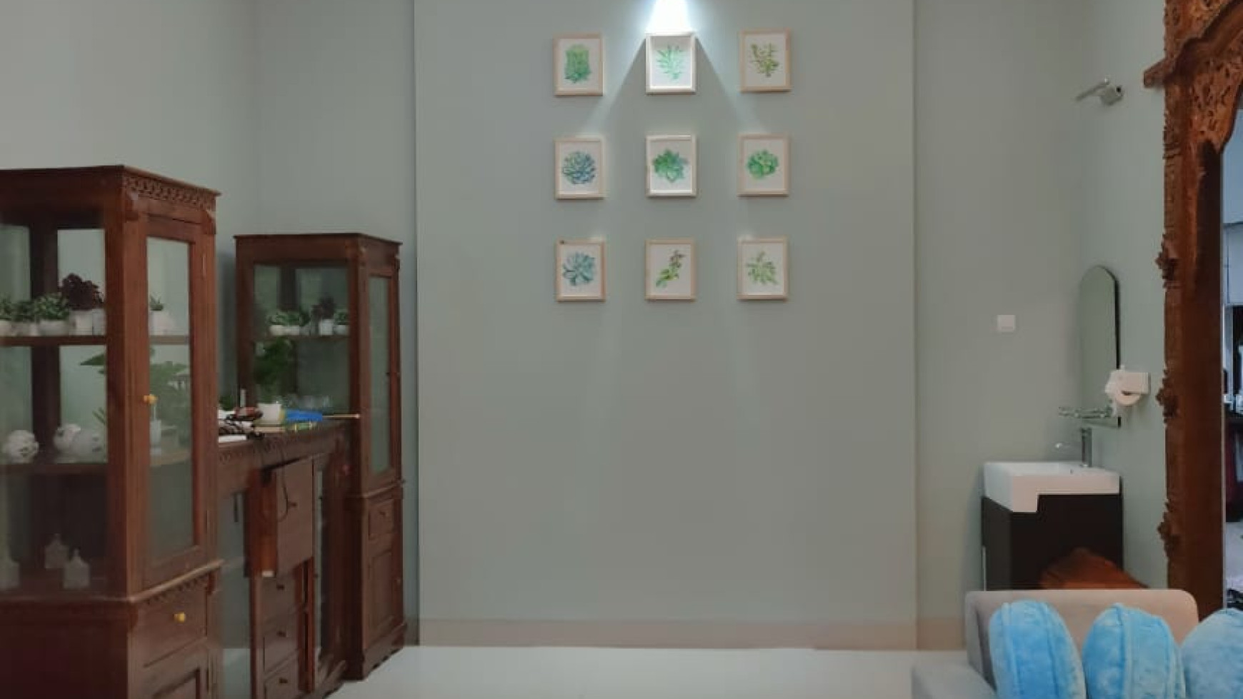 RUMAH CANTIK BERKONSEP VILLA + KOLAM RENANG DI PALIYAN, GUNUNG KIDUL