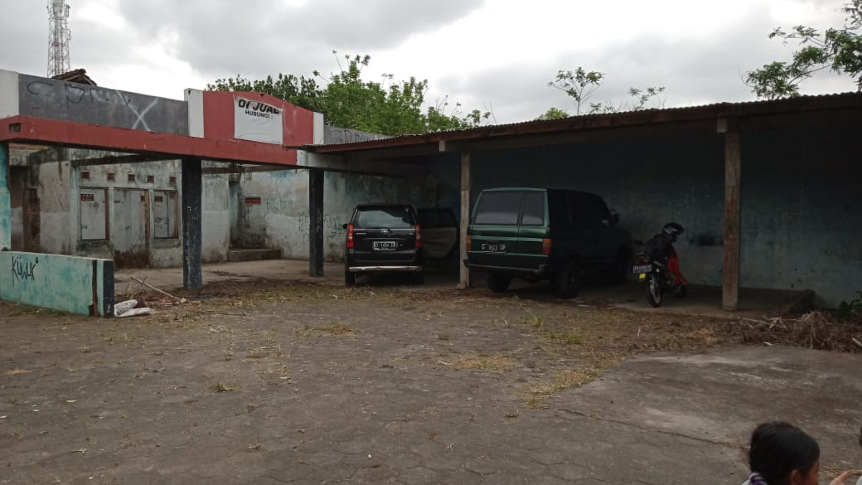 TANAH DAN BANGUNAN DI SOBOKARANG DI GIRIREJO, MAGELANG