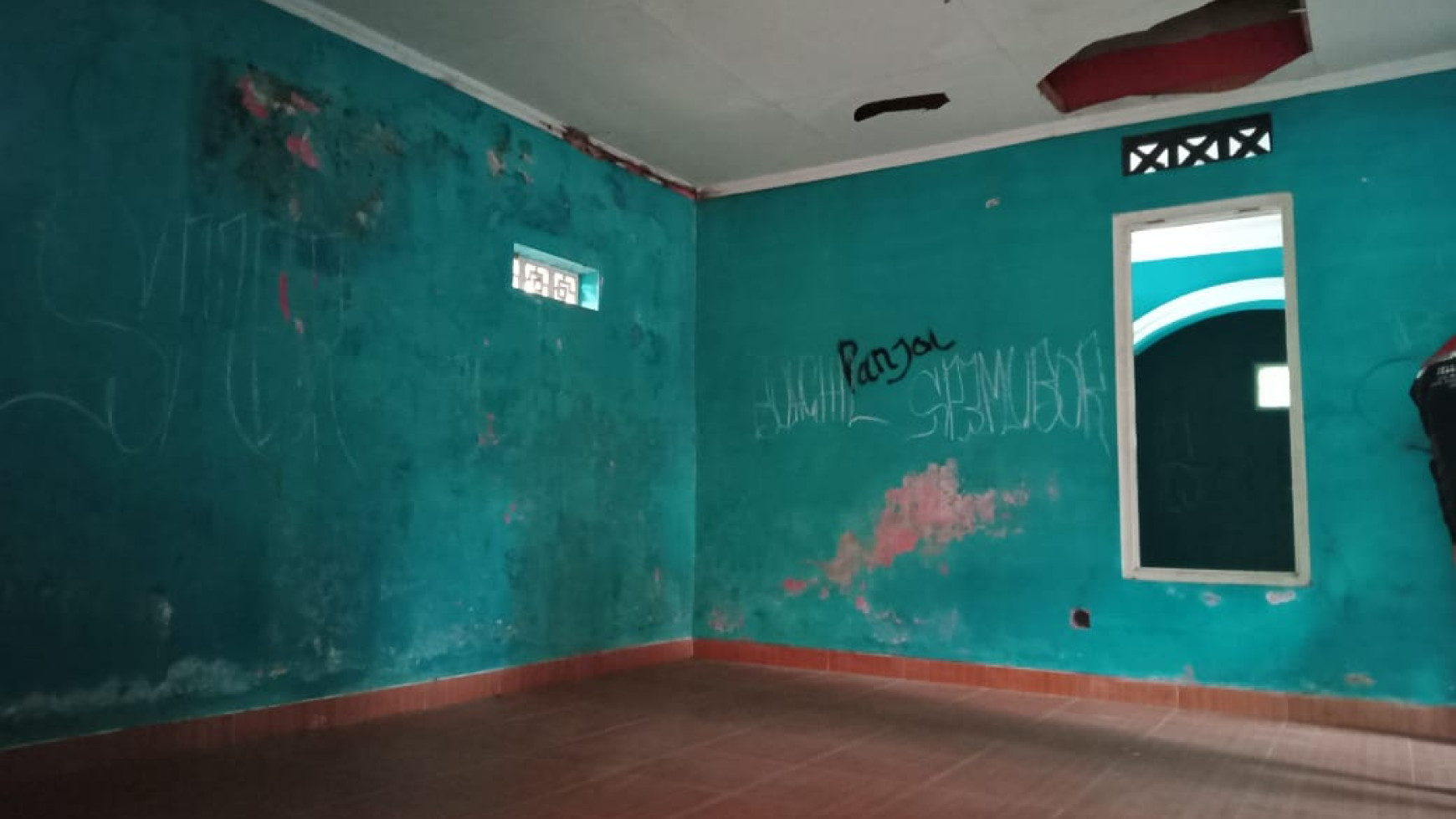 TANAH DAN BANGUNAN DI SOBOKARANG DI GIRIREJO, MAGELANG