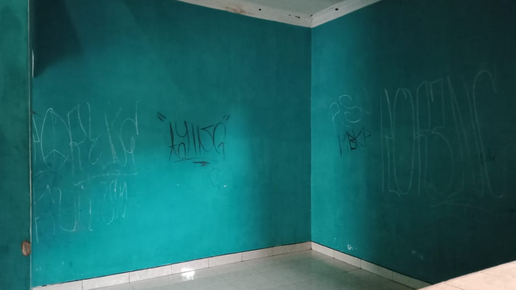 TANAH DAN BANGUNAN DI SOBOKARANG DI GIRIREJO, MAGELANG
