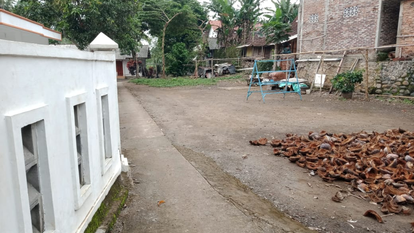 RUMAH BARU SIAP HUNI, DI BEBENGAN, SALAMAN, MAGELANG
