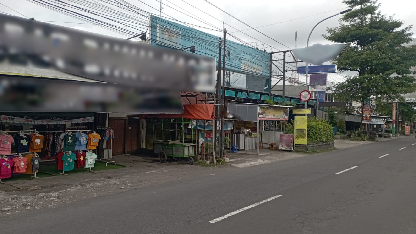 Tanah + Bangunan Cocok Untuk Usaha Di Jl Magelang Km 5