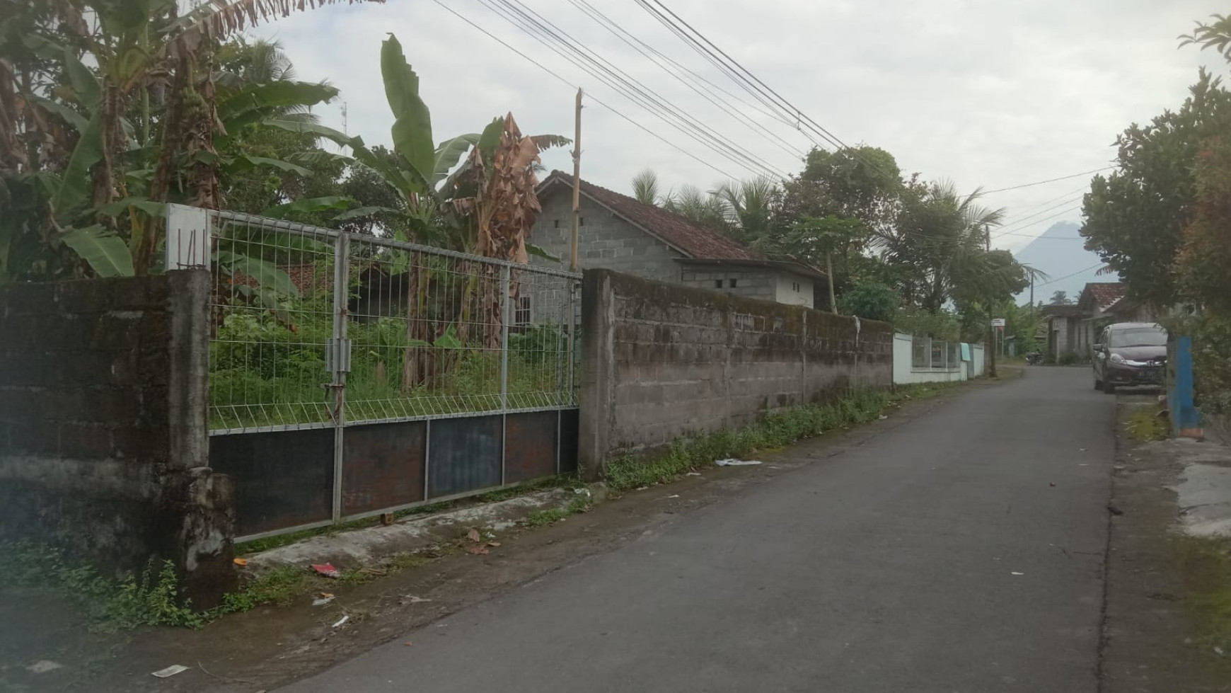 Tanah 590 Meter Persegi Dekat Obelix Village Pandowoharjo Sleman