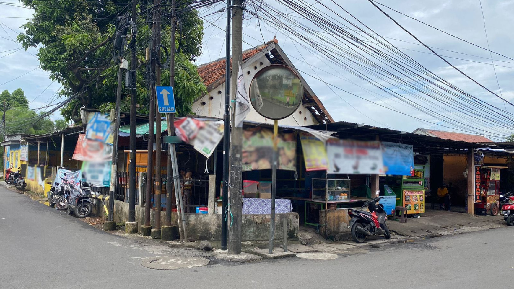 Kavling Pinggir Jalan dan Cocok Untuk Usaha @Jl Madrasah, Gandaria Selatan