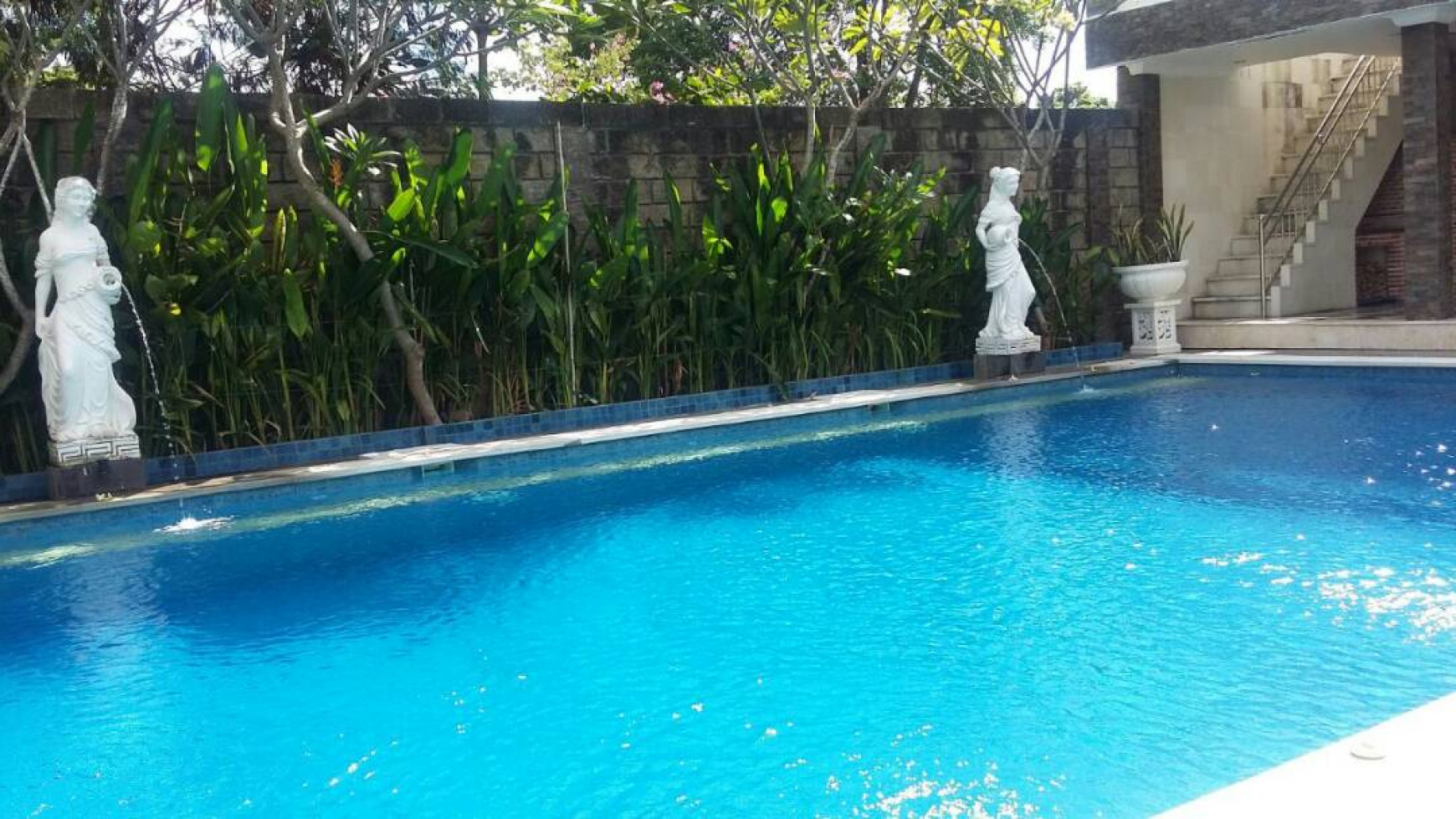 Dijual Luxury Villa di Umalas Kerobokan Bali