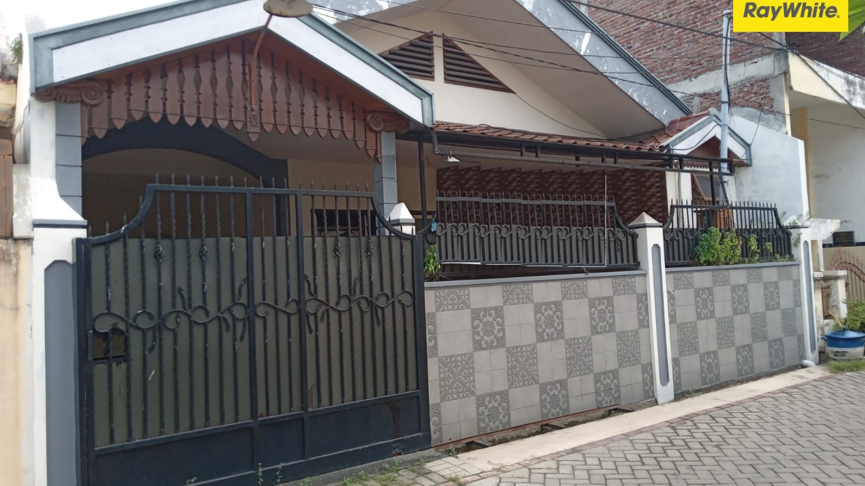 Dijual Rumah di Kapas Gading Madya Surabaya