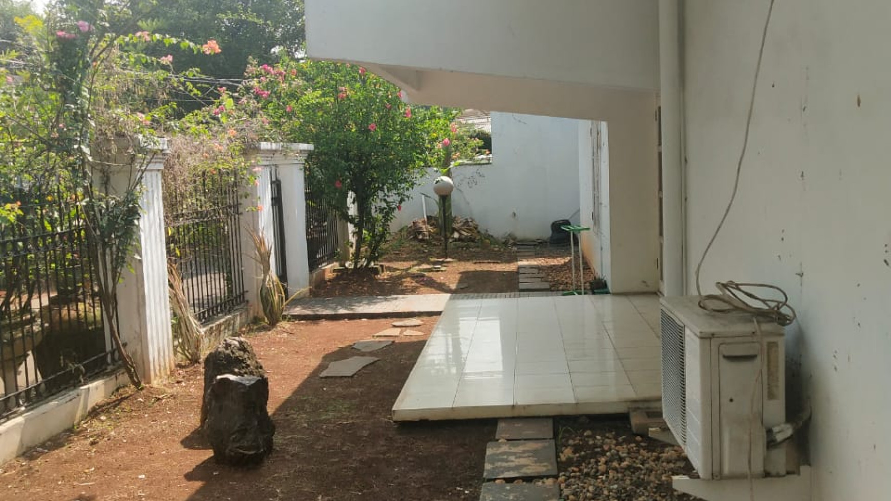 Rumah Bagus Di Taman Radio Dalam Jakarta Selatan