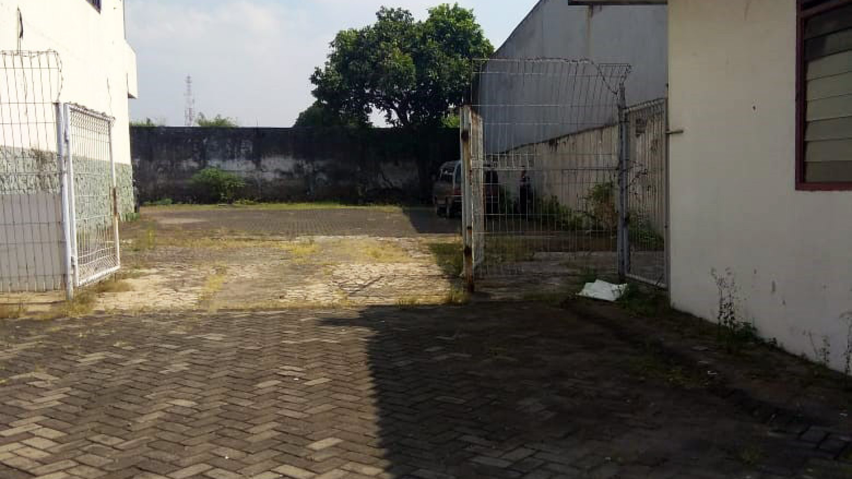 Ruko / Toko di Raya Taman Sidoarjo, Lokasi Strategis, Nol Jalan Raya Provinsi - D/Y -